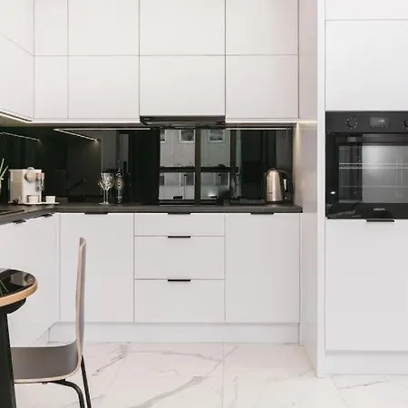 Urban - Great Location - Center - Mennica 41 Apartment