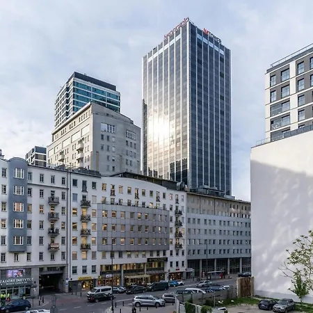 Urban - Great Location - Center - Mennica 41 Apartmán *