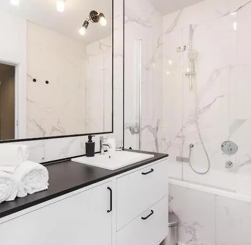 Urban - Great Location - Center - Mennica 41 *